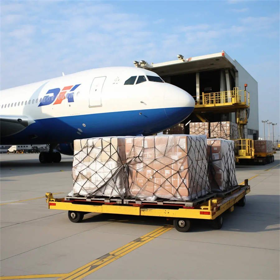 China to Germany Air Freight with 5 Days Free Warehousing, Consolidation Service, and Customs Clearance